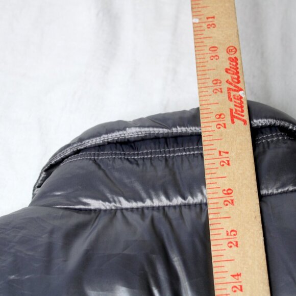 Calvin Klein Performance Premium Puffer Vest Medium - Picture 15 of 16